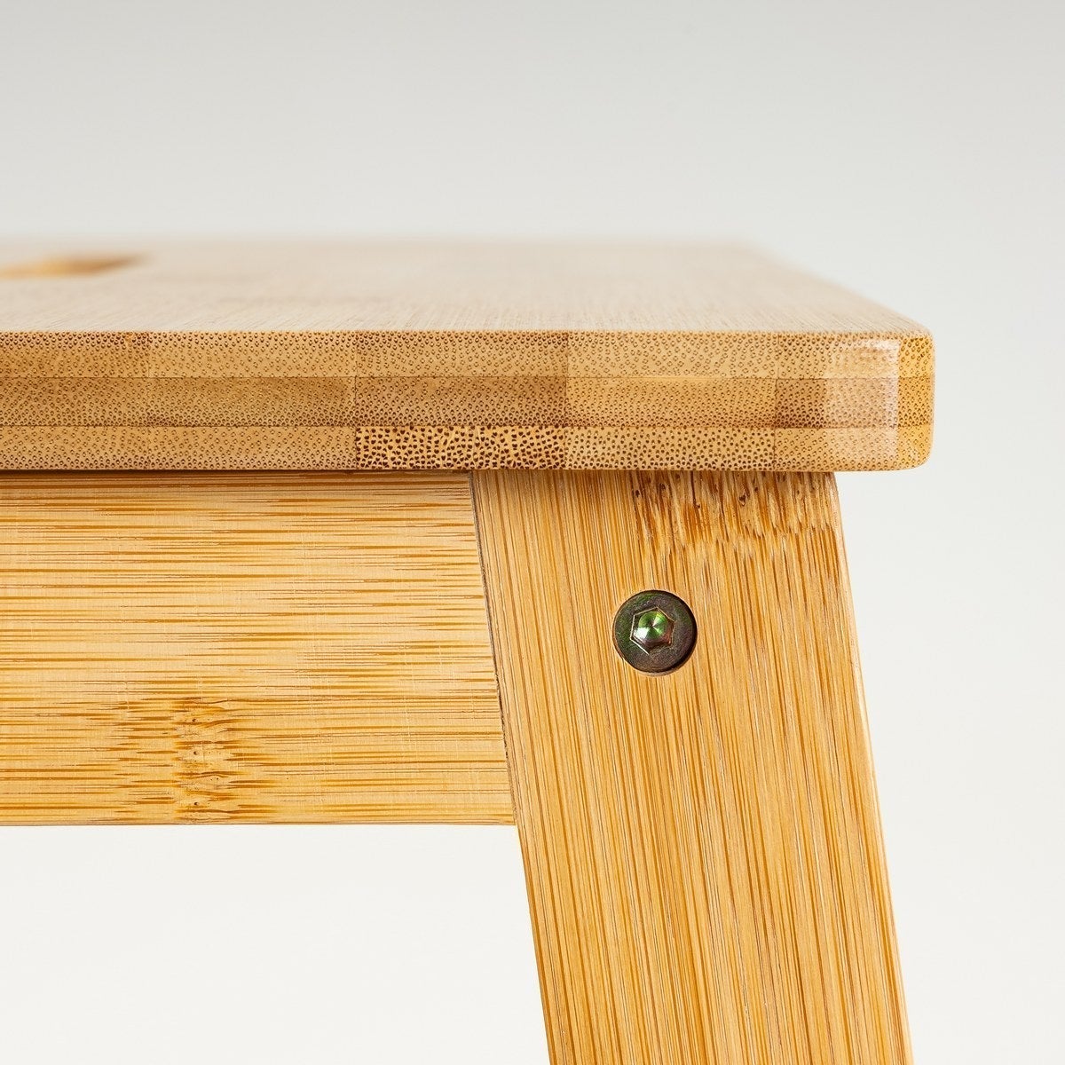 Taburete escalera de 2 alturas de bambú natural de 42x43x47 cm