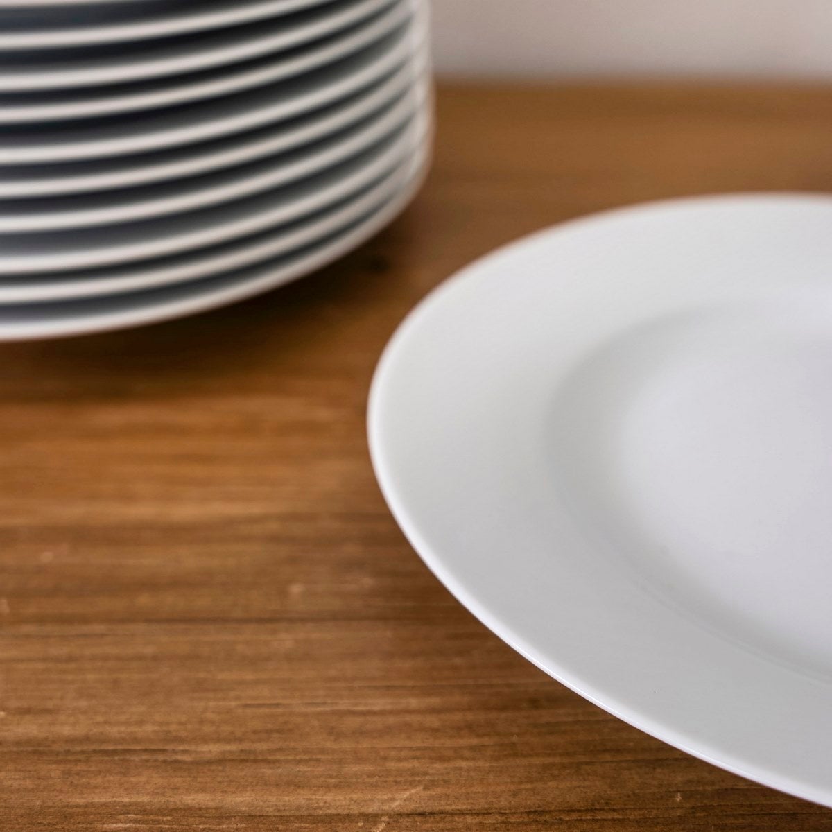 Set de 12 platos postre redondos blancos de porcelana de Ø 19 cm