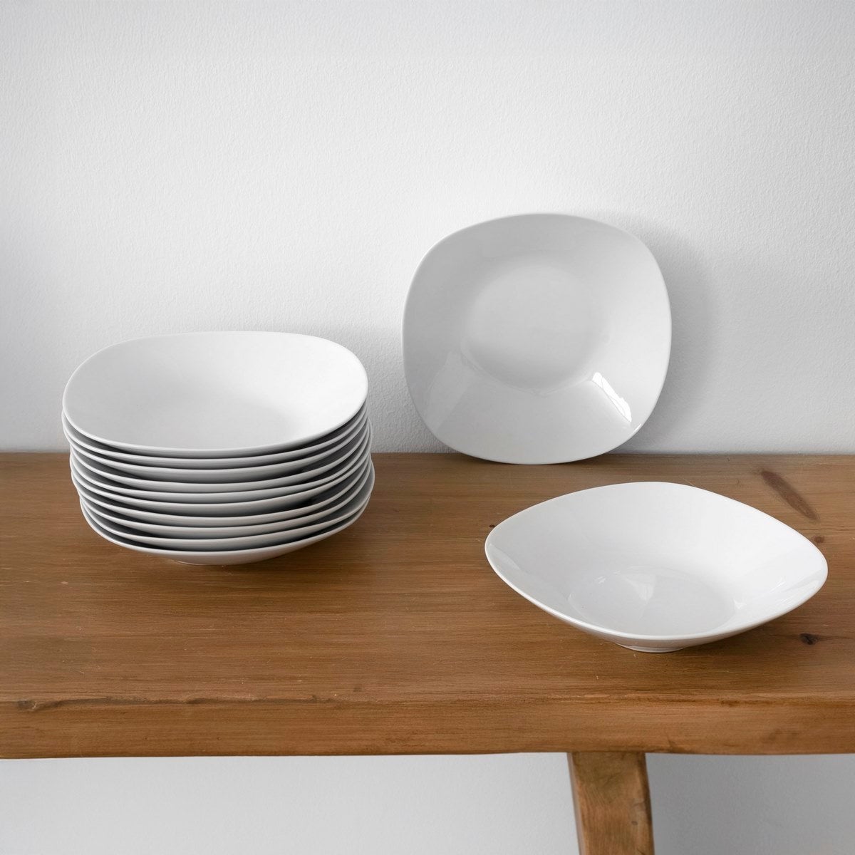 Set de 12 platos hondos cuadrados blancos de porcelana de 21,5 cm