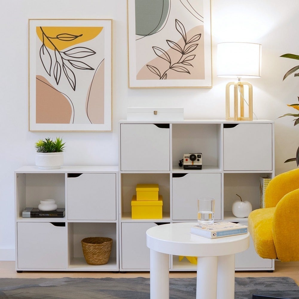 Estantería diseño cubo con 2 puertas de MDF blanca de 60x30x62 cm