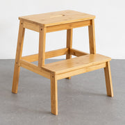 Banquinho escada de 2 degraus em bambu natural de 42x43x47 cm