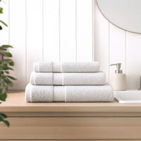 Juego de 8 toallas de baño color blanco de 140x70 cm de 550gr/m²