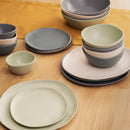 Juego de 12 platos llanos de melamina beige de 28 cm