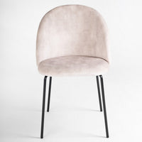 Silla Gina Ovalo de terciopelo beige con patas niveladoras negras