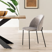 Silla Gina Ovalo de terciopelo gris con patas niveladoras negras