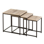 Set de 3 mesas nido de madera natural clara y metal negro para el salón