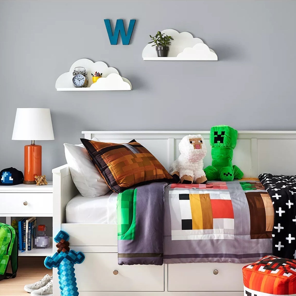 Estante infantil diseño nube