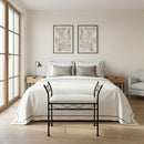 Banqueta pie de cama de metal negro tapizado en algodón blanco de 74 cm