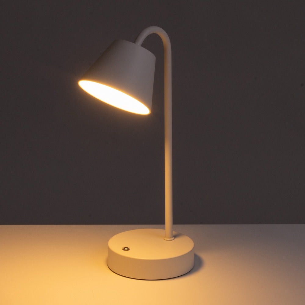 Lámpara flexo de metal blanco con led integrado de 1W y luz cálida