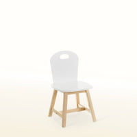 Silla infantil blanca y natural de pino y MDF de 28x50 cm